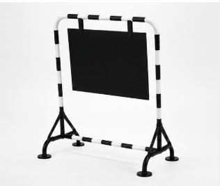 แผงกั้นจราจรสีขาว-ดำ พร้อมป้าย 60×40 cm. สะท้อนแสง 3M ขนาด 60x80x90 Cm.